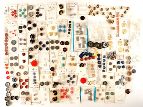 Vintage Button Collection, Tin Filled with 503 Buttons on Original Cards (c.1960s) - thirdshift