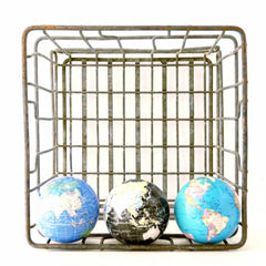 Vintage Metal Dairy Crate / Wire Milk Crate Bottle Basket (c.1960s) - thirdshift