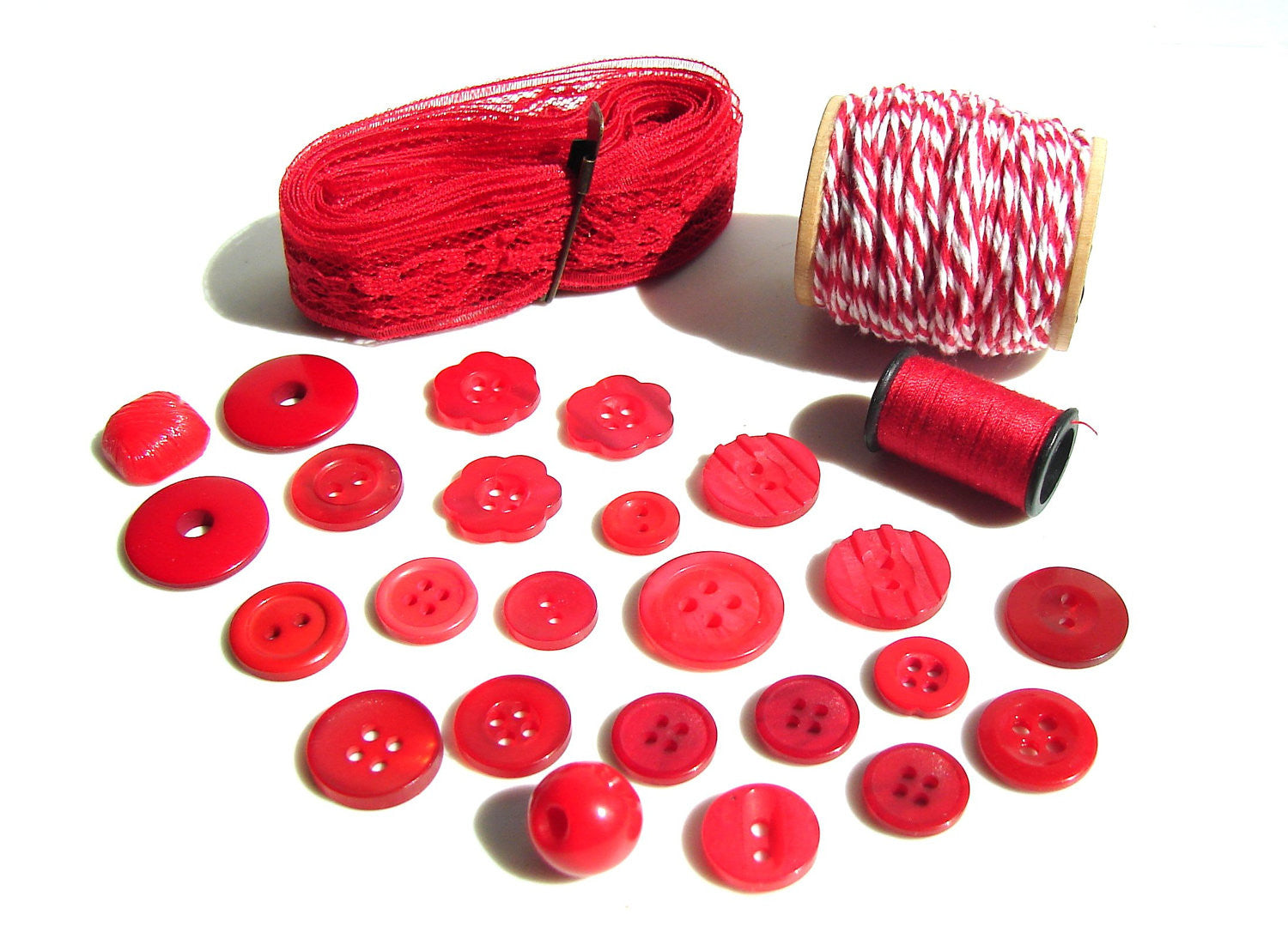 Huge Lot! Vintage 70+Red Buttons for Sewing, Crafts 1930s to 1950s