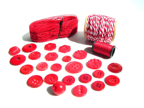 Vintage Hot Red Buttons and Lace, Twine, Thread Destash Inspiration Ki ...