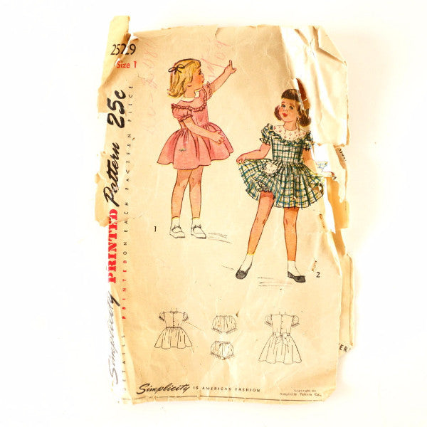 Vintage Simplicity Pattern 2529, Child's One-Piece Dress and Panties, –