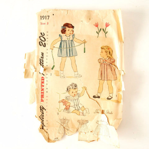 Vintage Simplicity Pattern 1917, Child's One-Piece Dress, Size 3 (c.1940s) - thirdshift