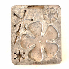 Vintage Fun Flowers Creepy Crawler Mold for Mattel Thingmaker #4520-053 (c.1966) - thirdshift