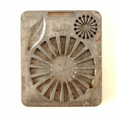 Vintage Fun Flowers Creepy Crawler Mold for Mattel Thingmaker #4520-052 c (c.1966) - thirdshift