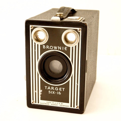 Vintage Kodak Brownie Target Six-16 Camera (c.1946) - thirdshift